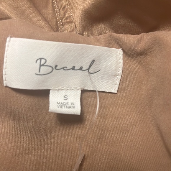 Brown jacket - Picture 10 of 10
